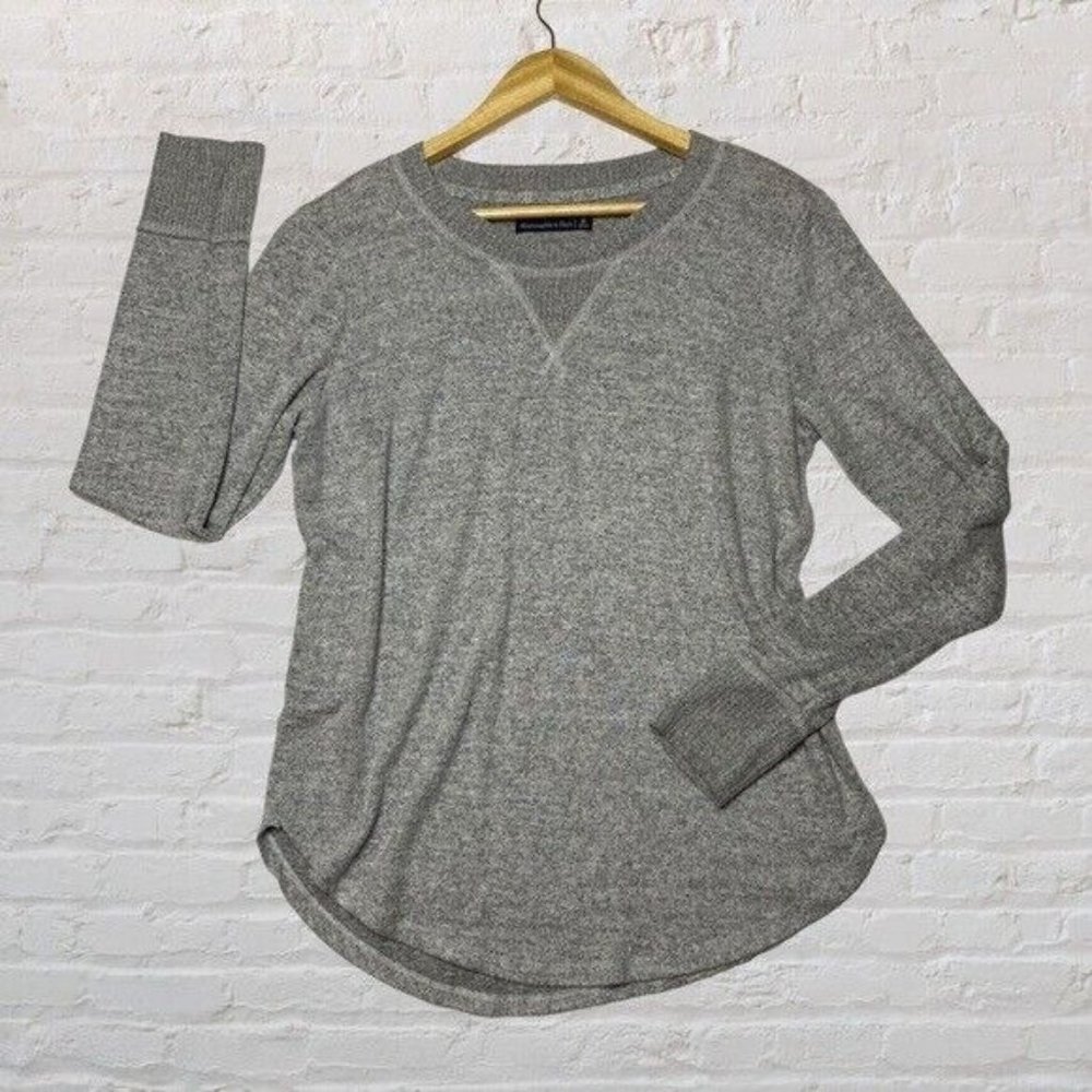 Abercrombie & Fitch Mens Medium Grey Long Sleeve Crewneck Sweatshirt